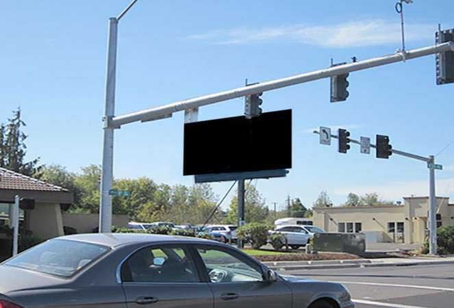 Location photo for W 11th Ave near Oak Patch Station Inbound, Western (Eugene)