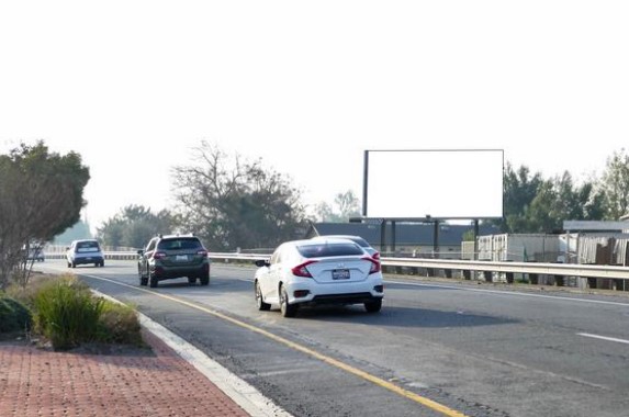 Location photo for Lakeview Ave near Horseshoe Lake Park, Pedley (Riverside)