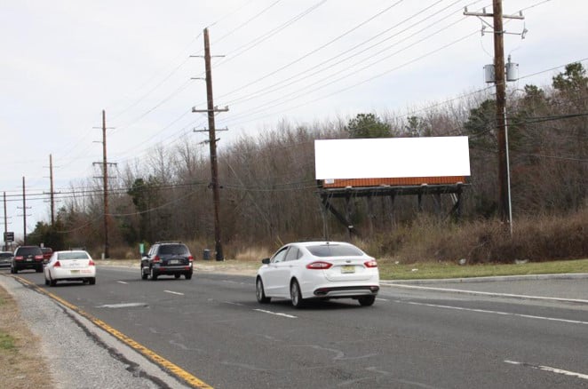 Rt 72 0.7 mi E/O Rt 9 S/S F/W Media