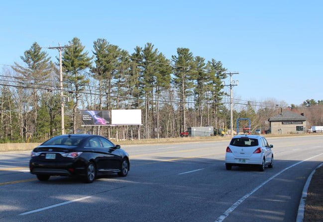 N/S 11 500.00 ft E/O Spaulding F/W Media