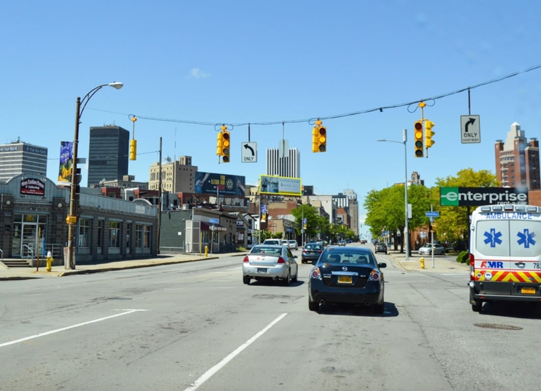 #17 E. MAIN ST. W/O RICHMOND ST. S/L (RIGHT) Media