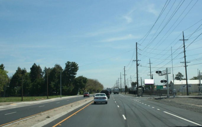 Location photo for Rodney Ave near Yosemite Blvd & Lincoln Ave (Modesto)