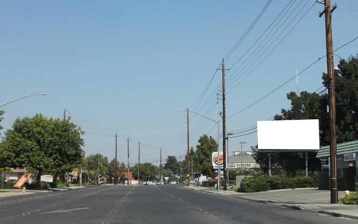 Carpenter Road 971.00 ft N/O Kansas Avenue E/S F/S Media