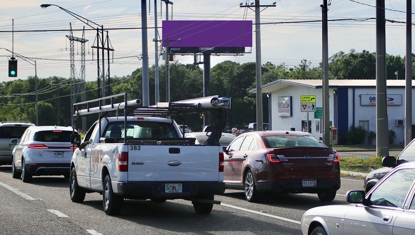 College Ave 230 ft W/O 21st N/S F/E Media