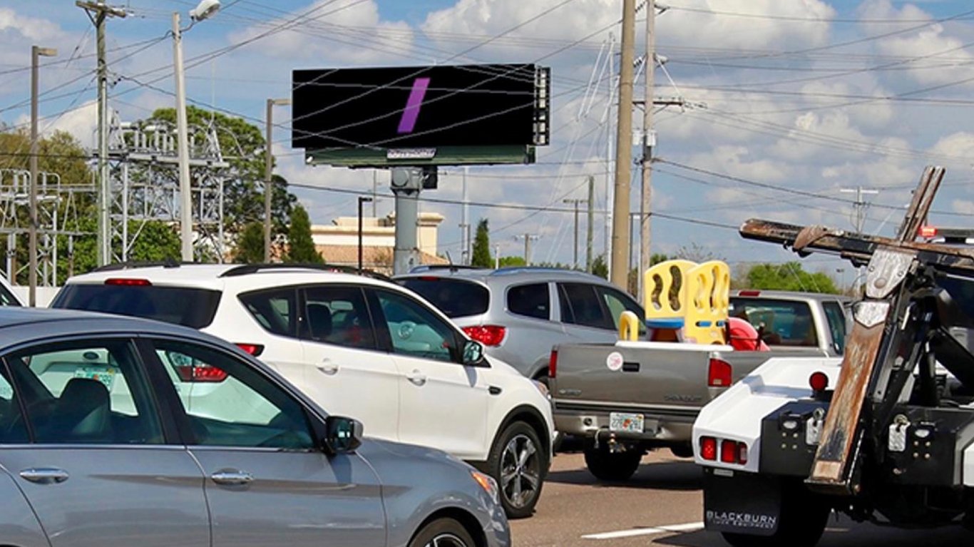 Causeway Blvd 200 ft W/O Providence Road NS F/W Media