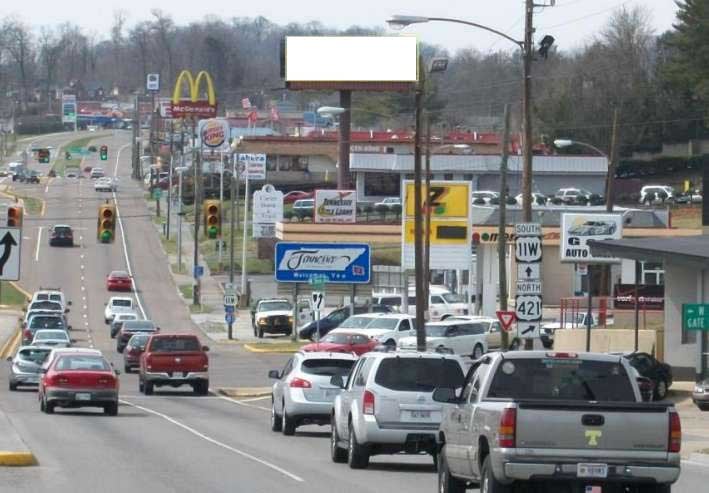 Location photo for W State St near W State St & Manoa Dr (Bristol)