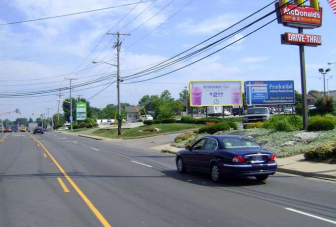 S WALNUT ST, 400' S/O MILLER DR Media