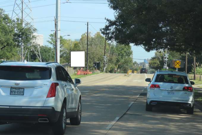 Location photo for Bissonnet St near Bissonnet St @ Community Dr (Bellaire)