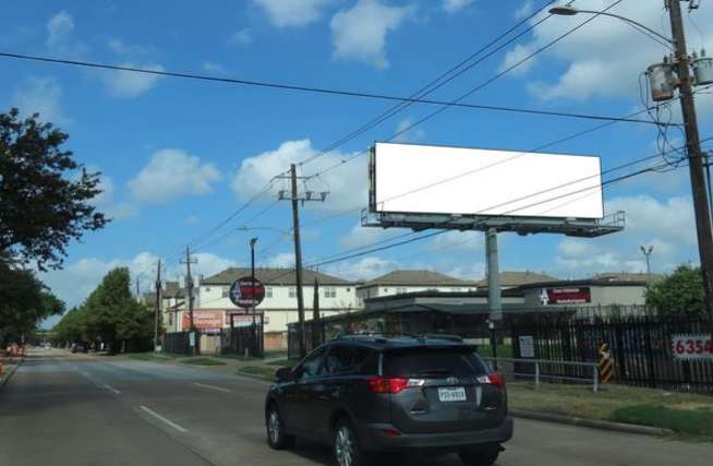 Location photo for Richmond Avenue Shopping Center (Houston)