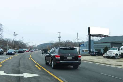 Location photo for Algonquin Rd near 1200 N Huntington Dr (Algonquin)