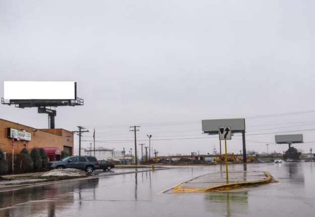 Location photo for E Algonquin Rd near Algonquin Rd & Wall St (Arlington Heights)