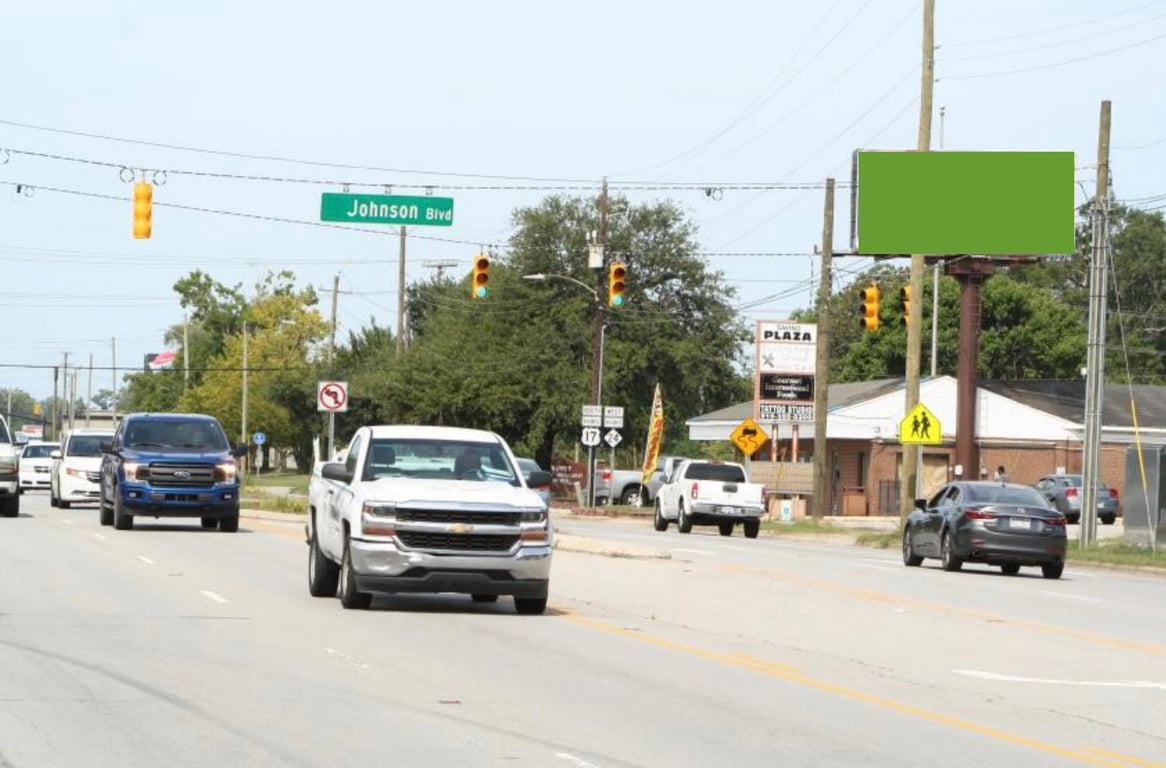 311 US 17 N (MARINE BLVD) 125 ft S/O JOHNSON BLVD WS Media