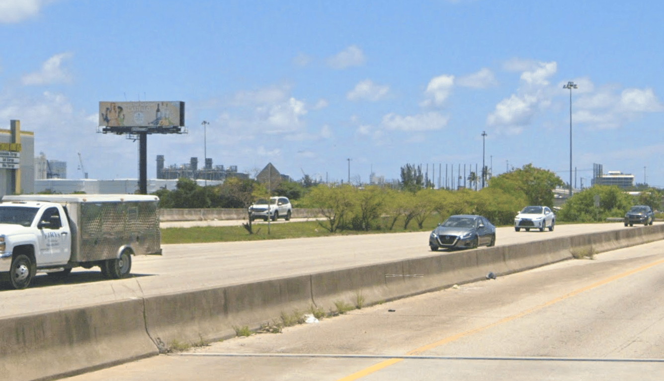 Location photo for SE 6th Ave near Orlane Moshe Levy (Fort Lauderdale)