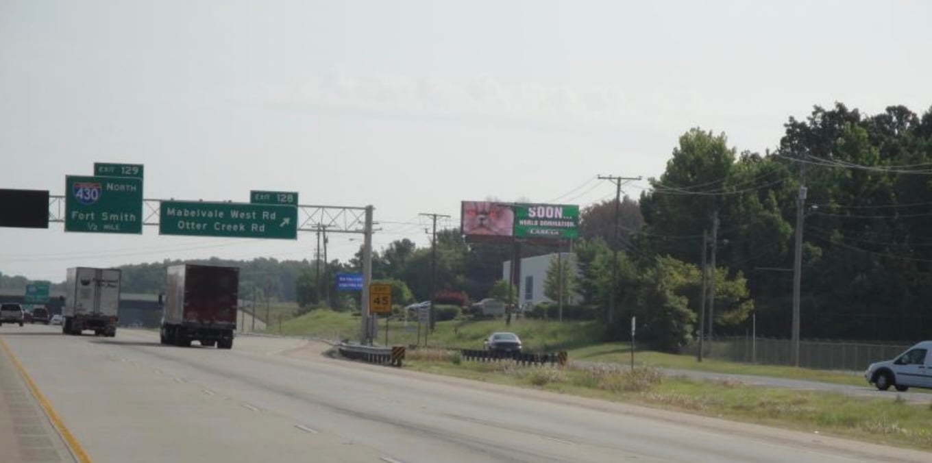 12001 I-30 S/S .7 MI W/O I-430 WF Media