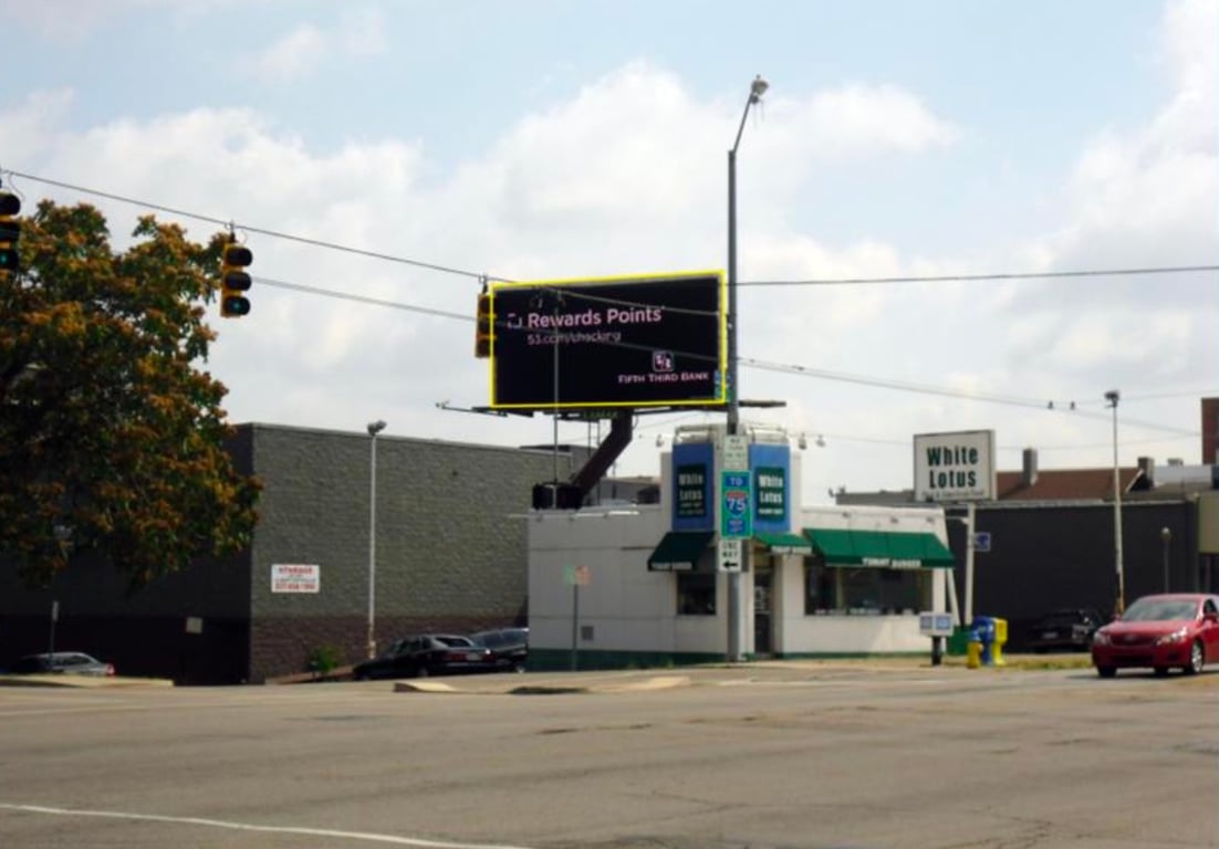 Location photo for E 3rd St near 1st @ Sears, Webster Station (Dayton)