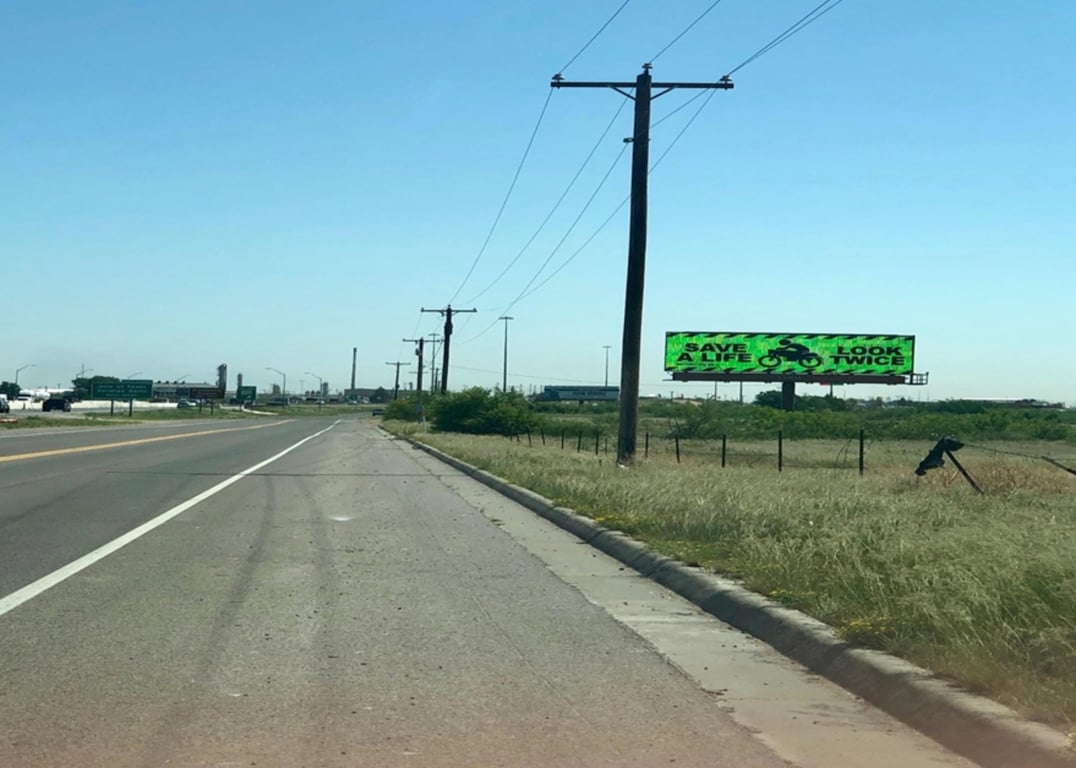 Location photo for 20 Svc Rd (Family Dollar) (Odessa)