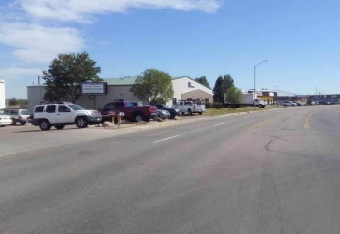 RIVERSIDE AVE N/O E PROSPECT RD ES NF Media