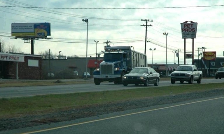 Location photo for E Independence Blvd near Matthews Corner Shopping Center (Matthews)