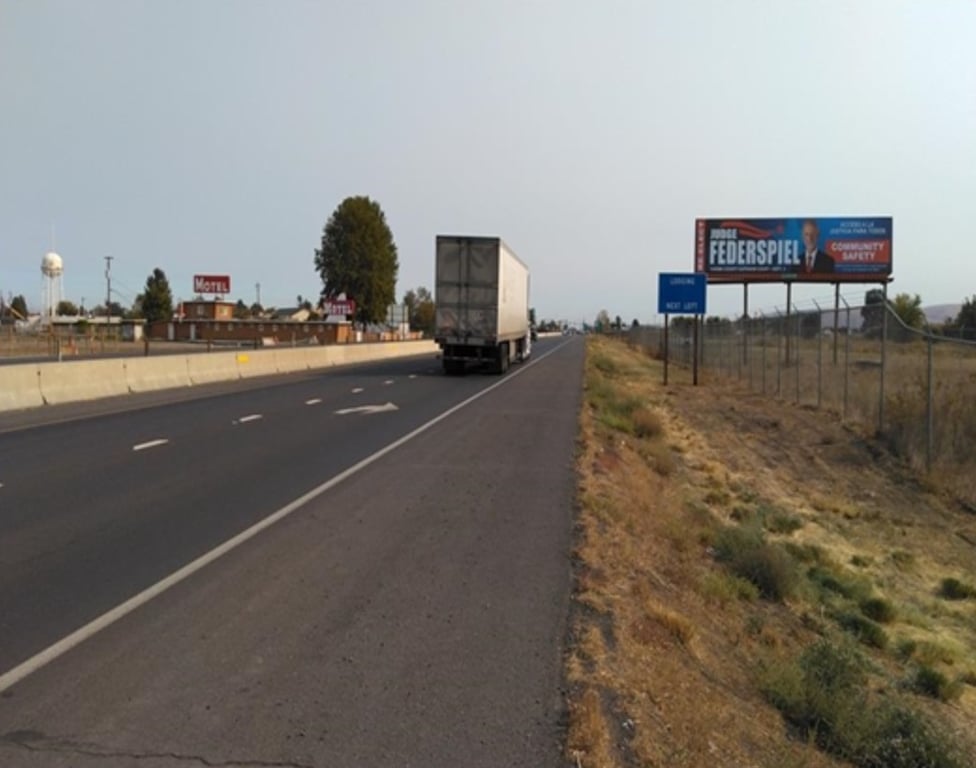 Location photo for US-97 near R E Powell Distributing Co (Toppenish)
