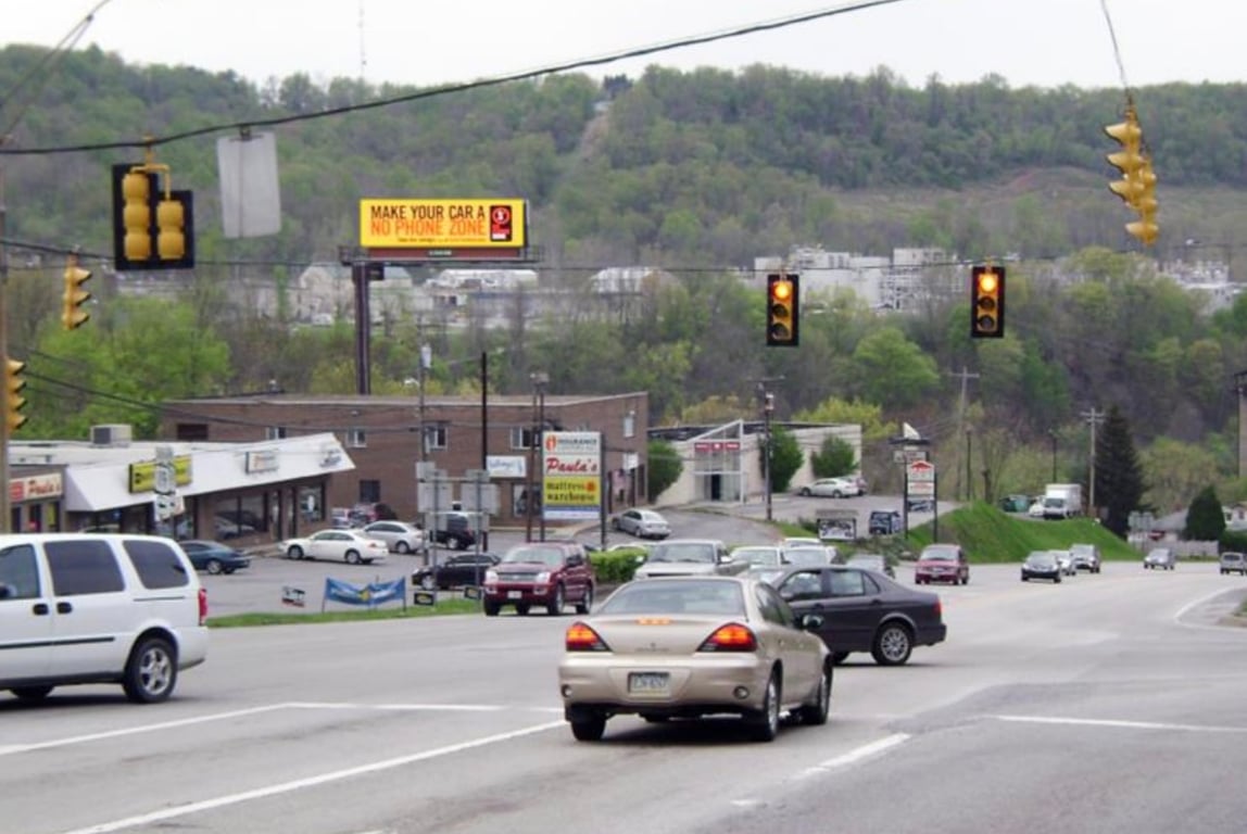 Rt 119 Don Knotts Blv, 471' n/o Greenbag Road South facing Media