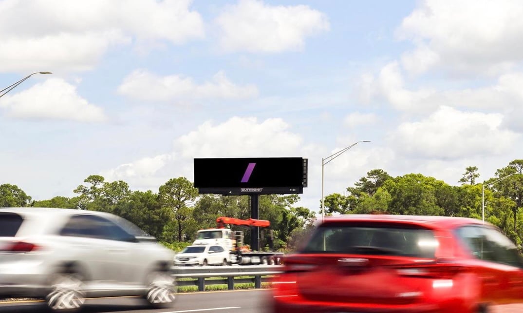 I-4, 600 ft N/O Exit 116 (Lake Helen) W/S F/S Media