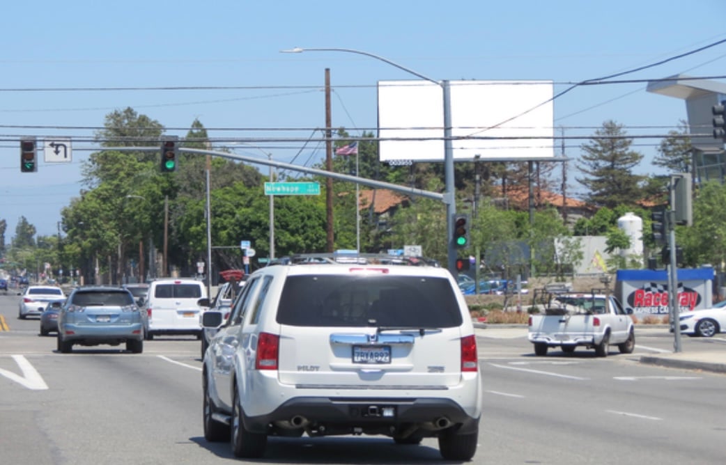 Location photo for W 1st St near 1st-Newhope, Riverview West (Santa Ana)