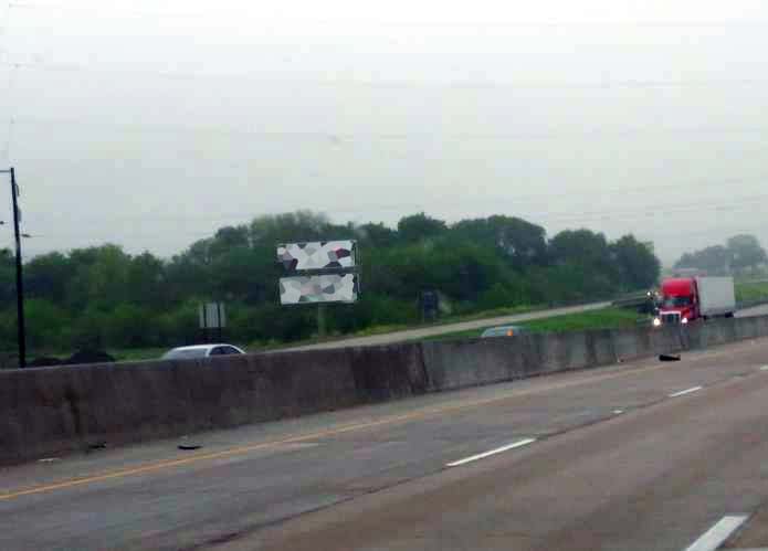 1934 E Hwy 31; MM231-232; .188 mi N/O Hwy 31,Corsicana, 75110 Media