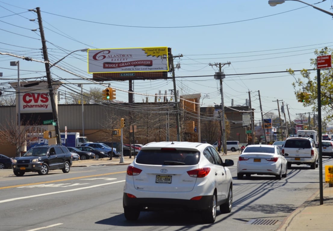 Location photo for Forest Ave near Forest Ave/Maple Pkwy, Mariners Harbor (Richmond County)