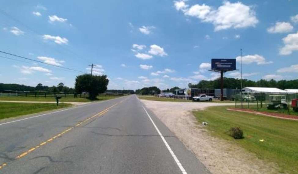 US 401 S, .3 MI S/O US 401 BYP N/S F/E Media