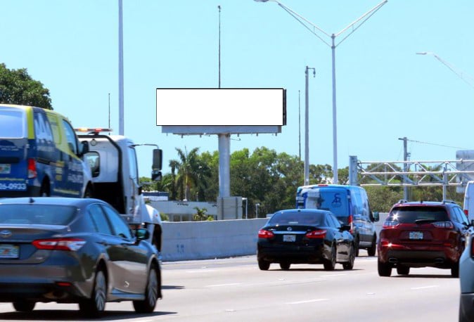 Location photo for Fairway Dr (Deerfield Beach)