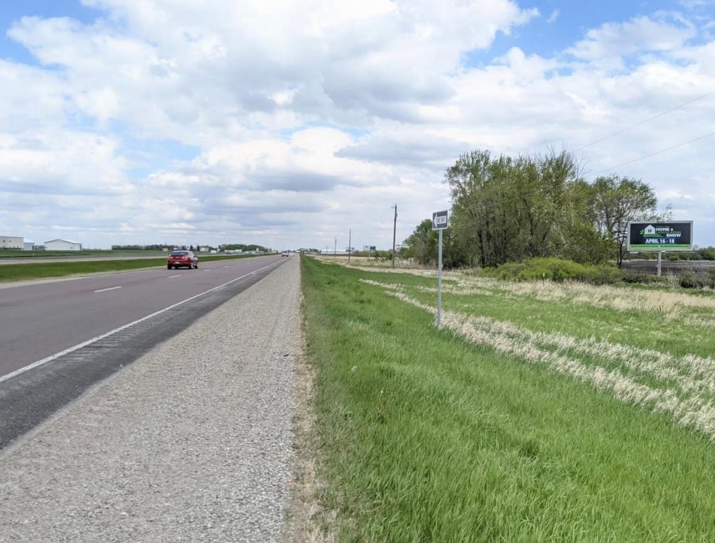 SR 122 1 mi E/O I-35 SS F/W Media