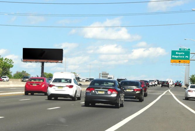 Location photo for S River St near Hudson St at Vreeland Ave (Hackensack)