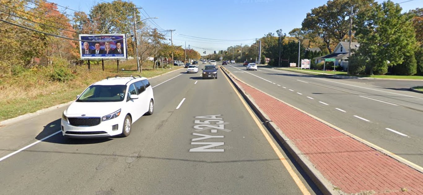 Nesconset Hwy and Pipe Stove Hollow Rd, facing west Media