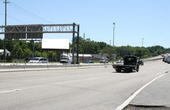 Location photo for NJ-17 near Hindu Samaj Temple of Mahwah (Mahwah)