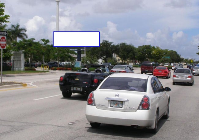 Broward W/O NW 36 Ave. N/S F/W Media