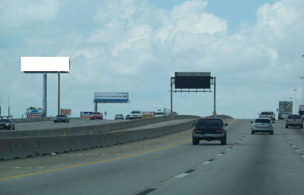 59S 200.00 ft S/O Bissonnet E/S F/N Media