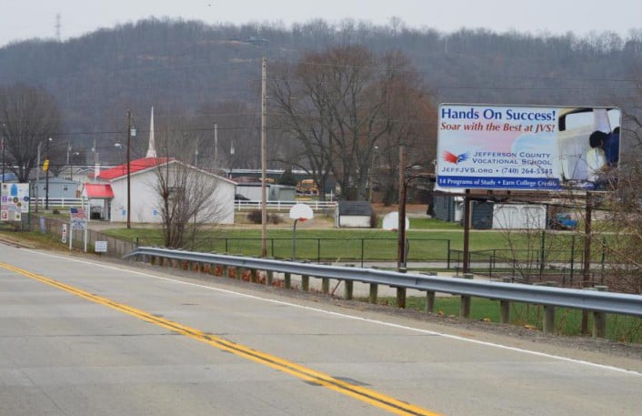 4TH ST EXIT RAMP S/L W/F Media