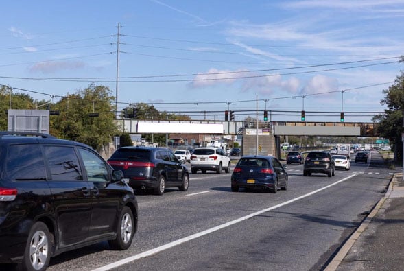 West Babylon/Sunrise Hwy W/O Rt #109 F/W Media