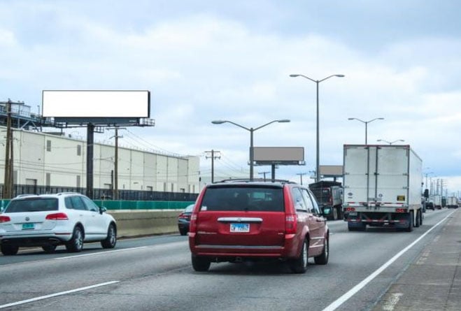 Location photo for N Northwest Ave near Mount Emblem Cemetery (Northlake)