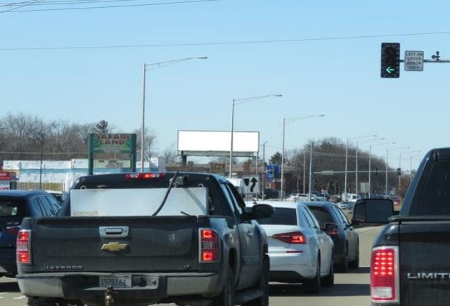 Location photo for IL-64 near North Ave Immediate Care (Villa Park)