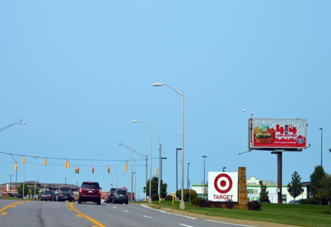 CABELA DRIVE @ THE HIGHLANDS Media