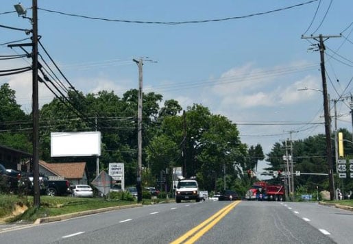 Location photo for Edgewood Rd near Car Depot (Edgewood)