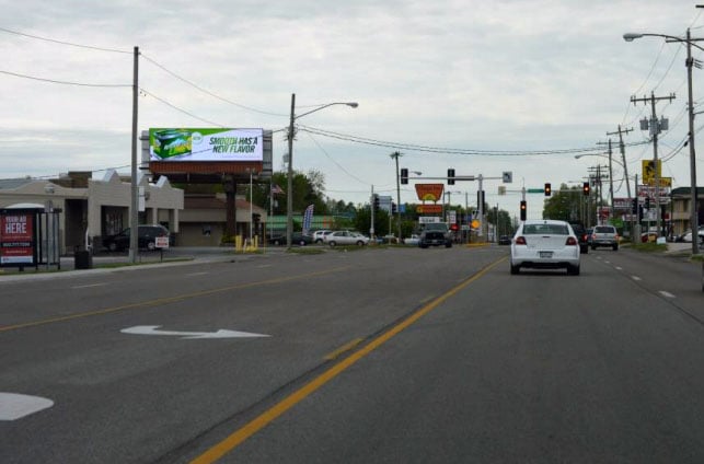 [5] E/S Glenstone .2 MI s/o Sunshine F/N Media