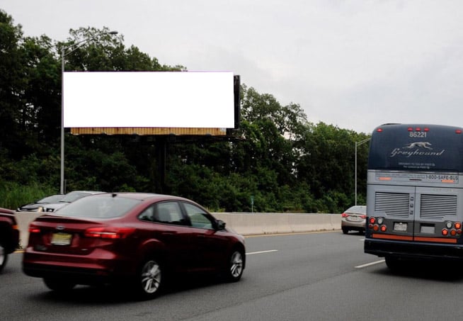 Location photo for Spruce Ave (Pleasantville)