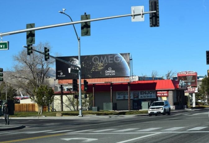 S Virginia St WS 500ft S/O Moana Ln F/S Media