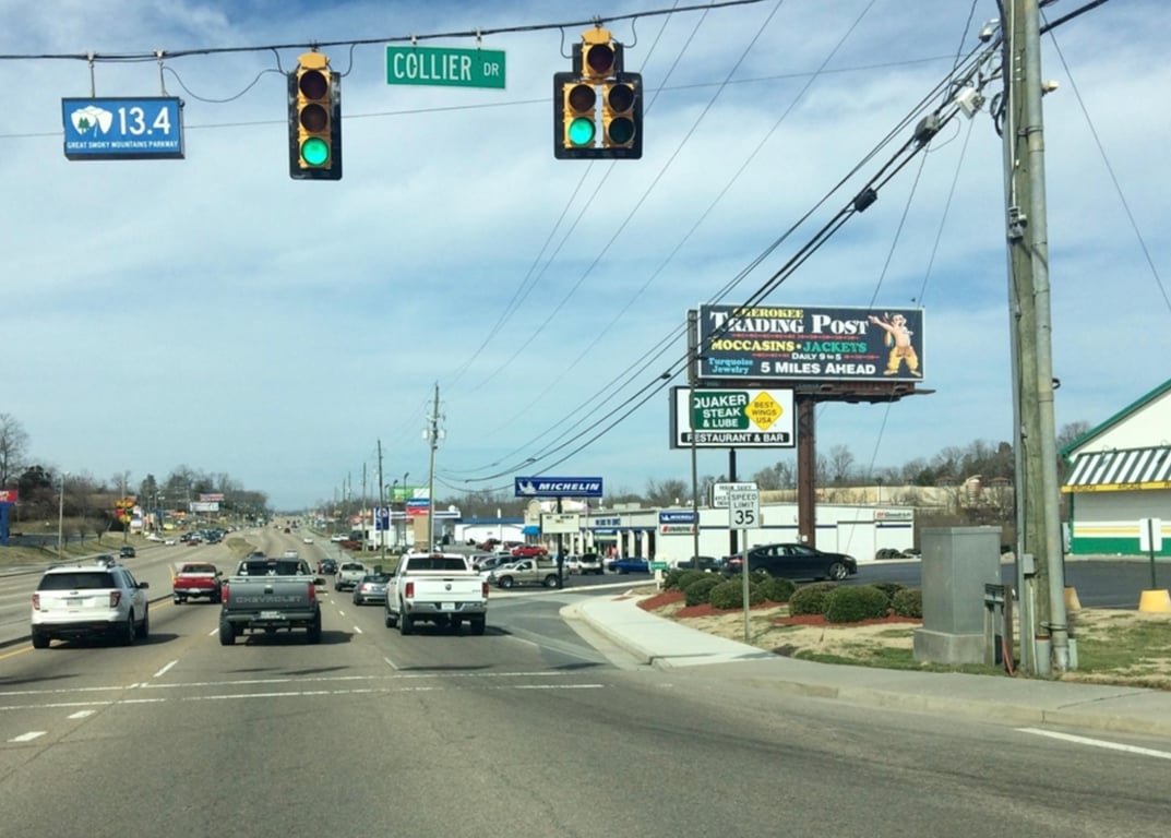 US 441 @ GOV XNG @ GATTIS ES FS TRI-V Media