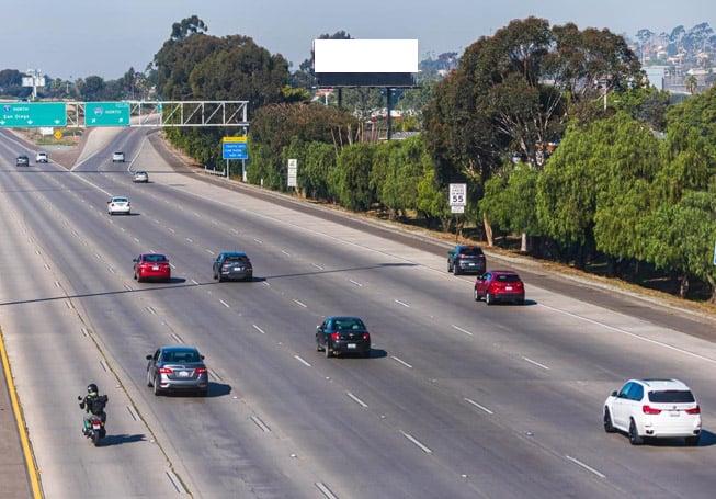 I-5 1825.00 ft S/O I-805 E/S F/SE Media