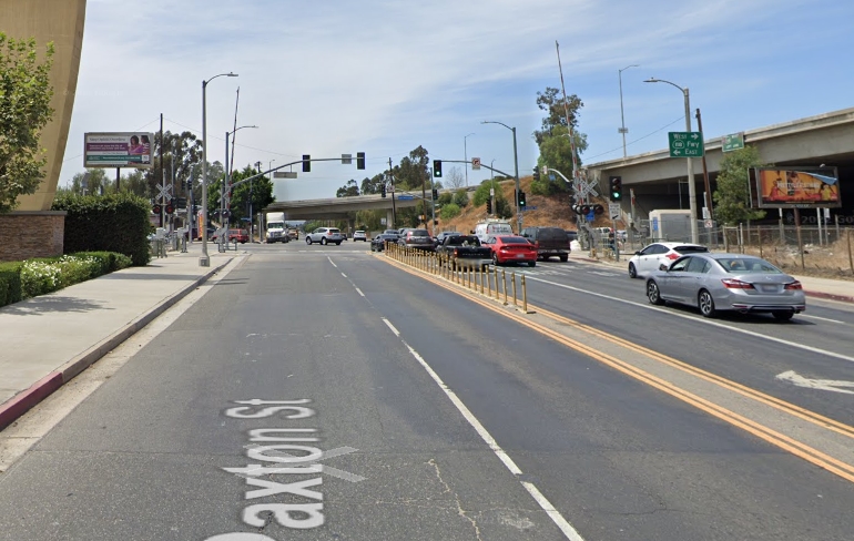 PAXTON ST EL 90' N/O SAN FERNANDO RD NF Media