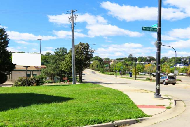 Location photo for E National St near Grove/Grand Victoria Casino, Downtown (Elgin)