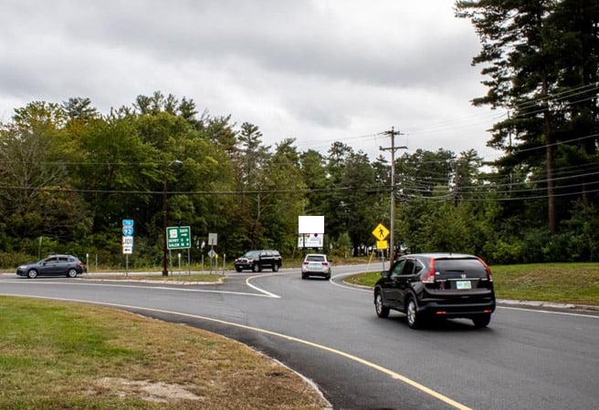 Location photo for Londonderry Turnpike near Youngsville Baseball Complex (Manchester)